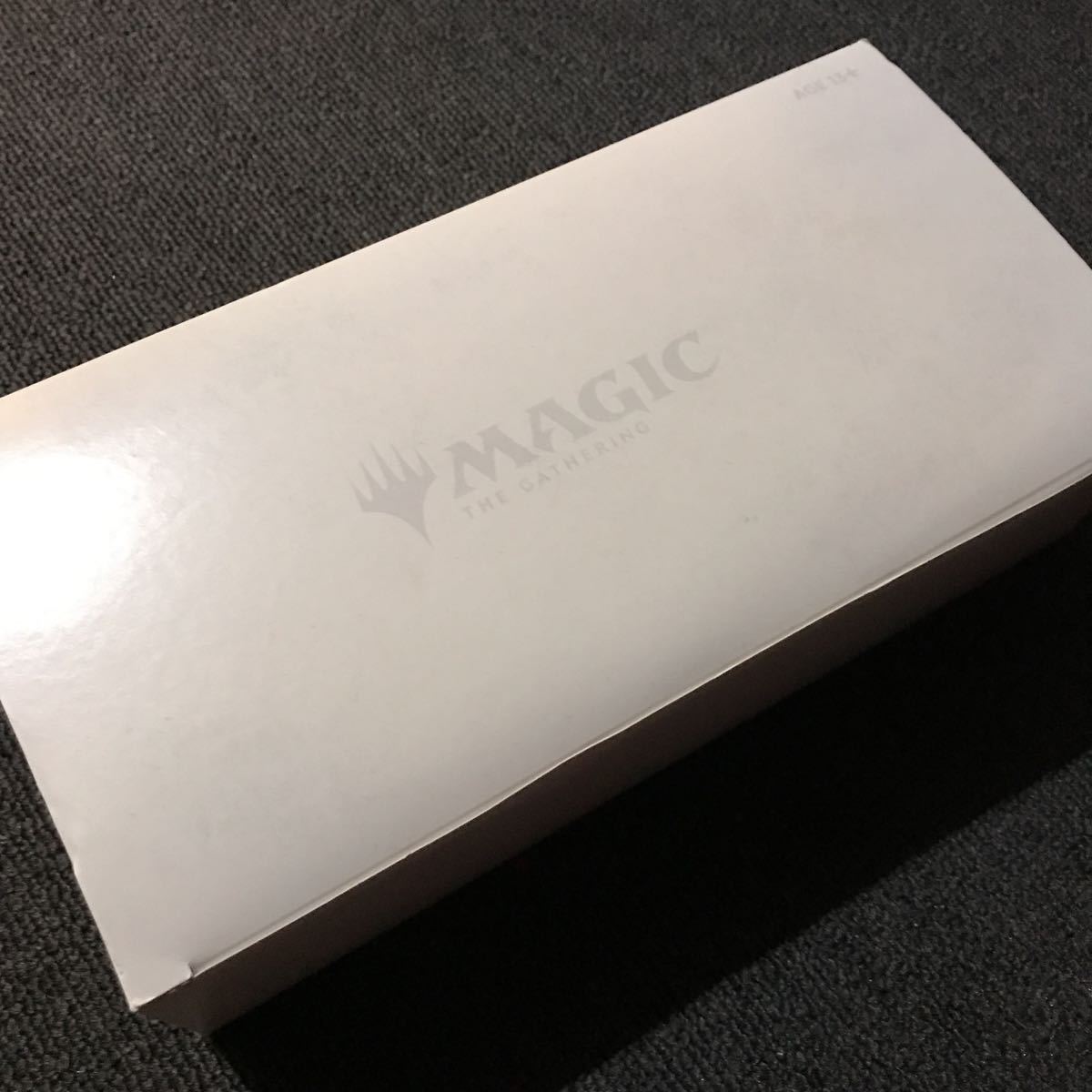 新品】新品未開封 MTG SDCC 2018 プレインズウォーカーセット 25th