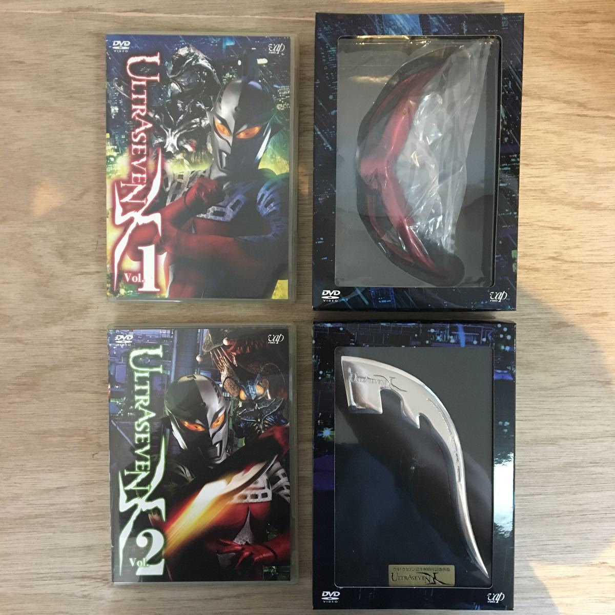 0329-49k2F☆美品 DVD 新ウルトラセブン「ULTRASEVEN X」プレミアム