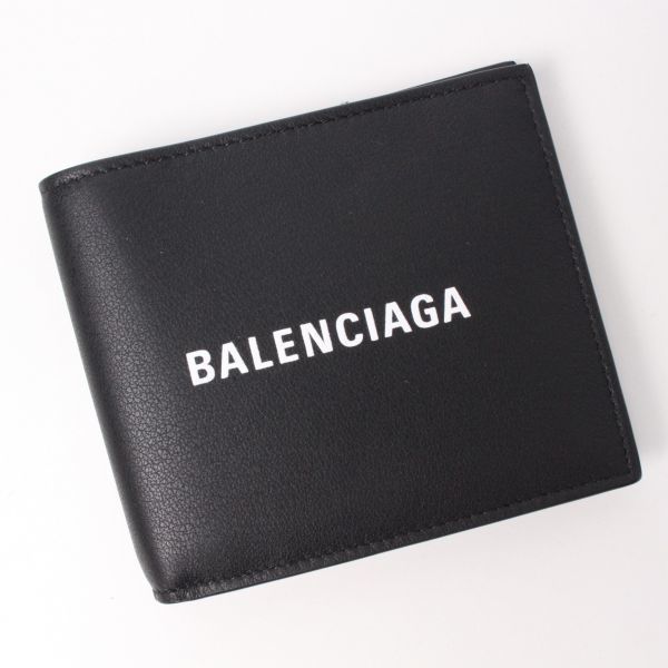 新品 新品 正規品 Balenciaga バレンシアガ 財布 二つ折り財布 メンズ コンパクトウォレット 折りたたみ財布 ブラック レザー ロゴ Mmb R の落札情報詳細 ヤフオク落札価格情報 オークフリー スマートフォン版