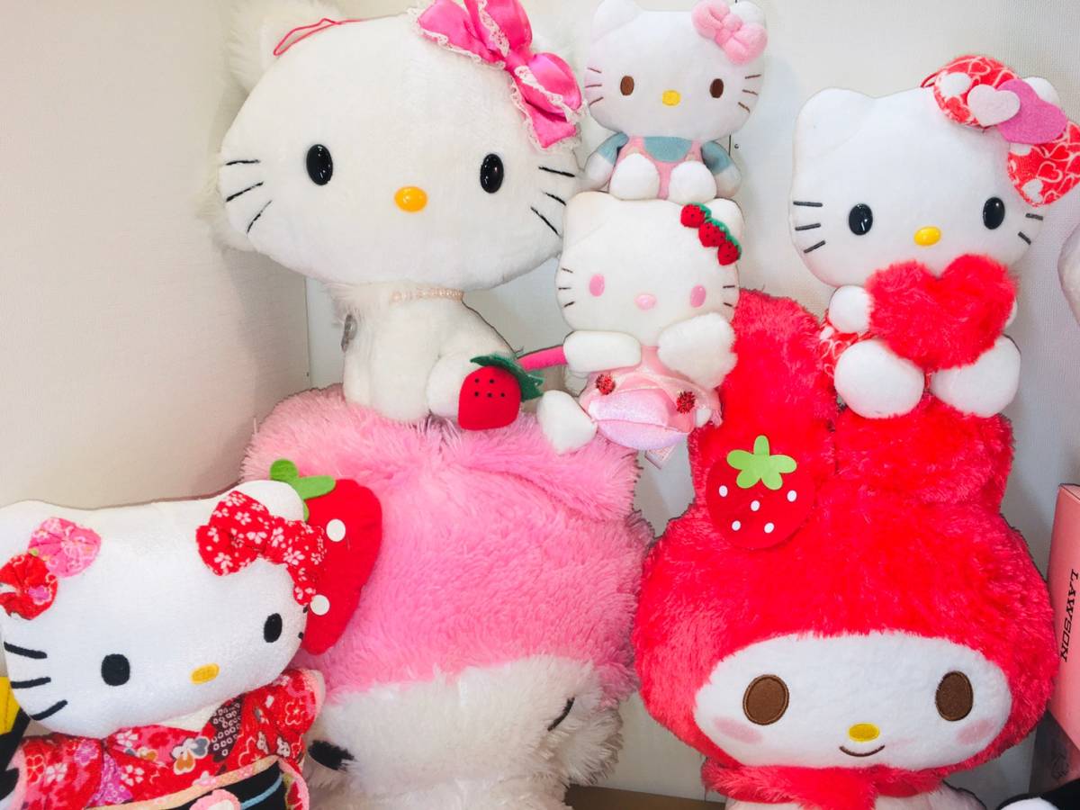 サンリオ キャラクター ぬいぐるみ まとめて ハローキティー キティー マイメロ グッズ クッション キキララ いっぱい 大量 160 の落札情報詳細 ヤフオク落札価格情報 オークフリー スマートフォン版