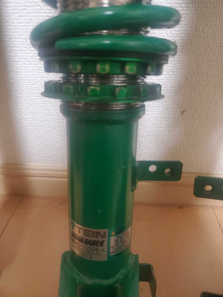 テイン Tein 車高調 ネジ式 Gnd40 L152s 流用 L235s エッセで使用 ムーヴ タント ミラ L250 L350 ダイハツ の落札情報詳細 ヤフオク落札価格情報 オークフリー スマートフォン版
