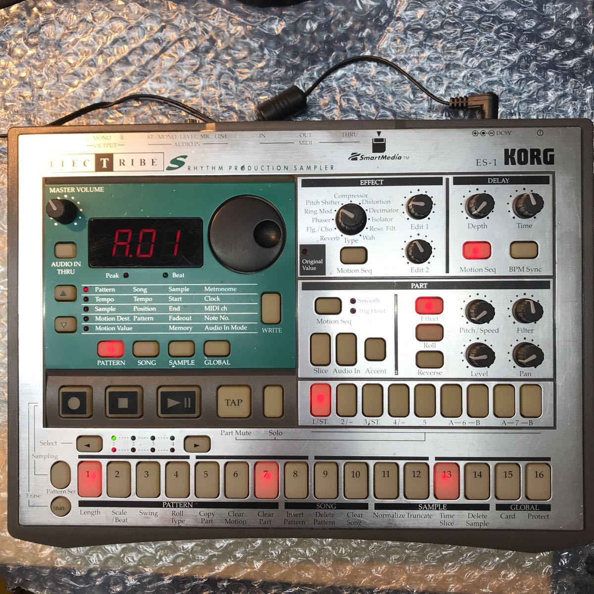KORG コルグ ELECTRIBE ES-1 サンプラー リズムマシン（中古】KORG ES 