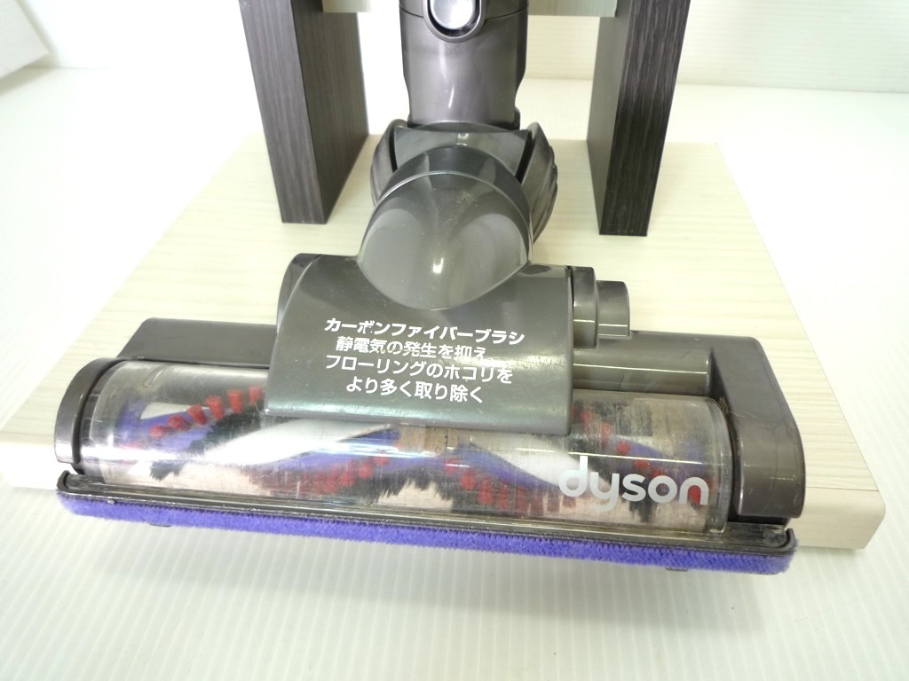 Dyson ダイソン コードレスクリーナー デジタルスリム Digital Slim Dc45 モーターヘッド サテンブルー スタンド付 取説 可動 お買得 必見 の落札情報詳細 ヤフオク落札価格情報 オークフリー スマートフォン版