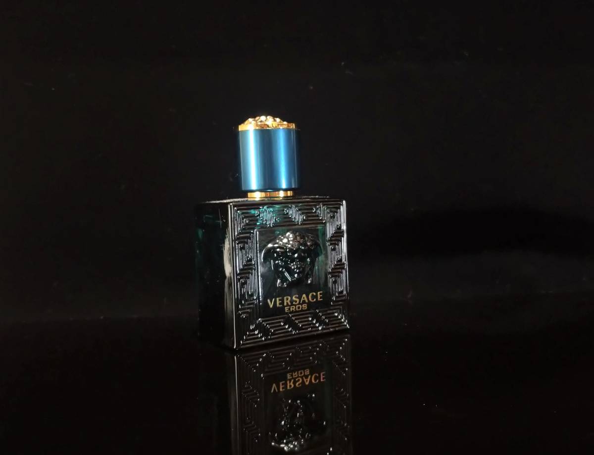 未開封品 VERSACE エロス フェム オーデパルファム 100ml 未使用品