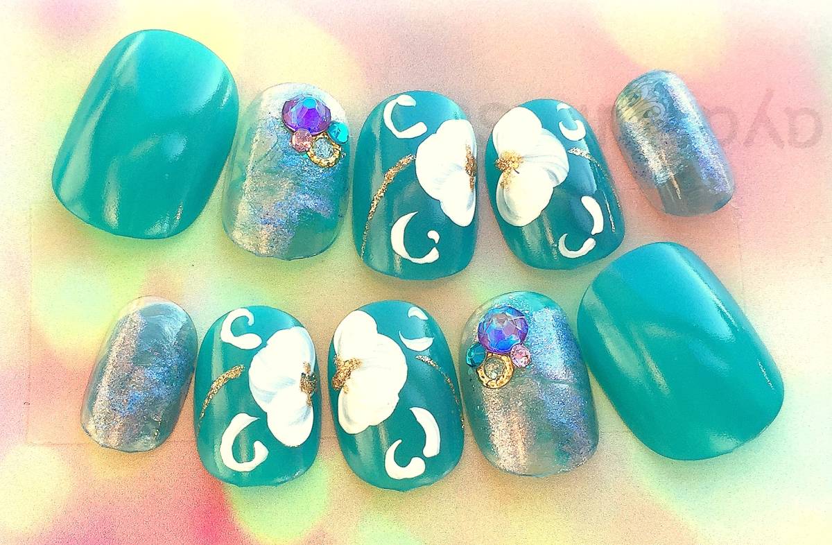 新品 Jm ターコイズグリーン 夏フラワー 初夏新作 ネイルアートチップ ハンドメイド ショート ネイル綾紫 の落札情報詳細 ヤフオク落札価格情報 オークフリー スマートフォン版