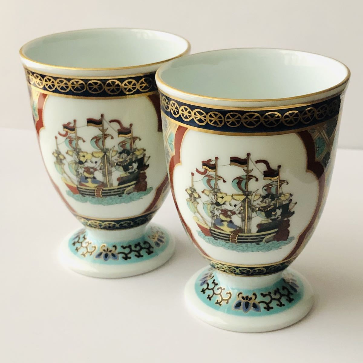 東京ディズニーランド 【 有田焼 】限定品