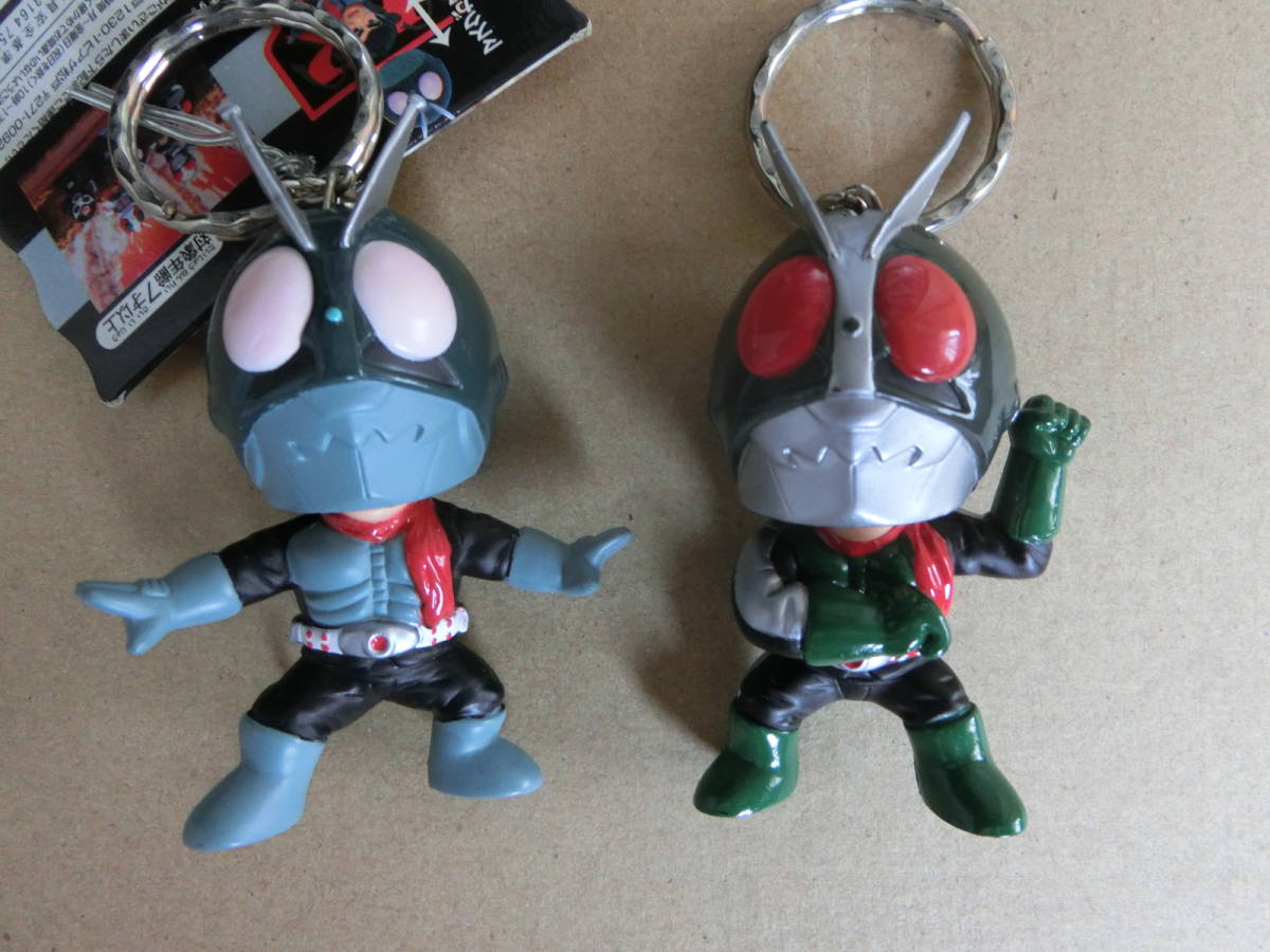 仮面ライダーマスク脱着キーホルダー 旧1号＆旧2号の落札情報詳細