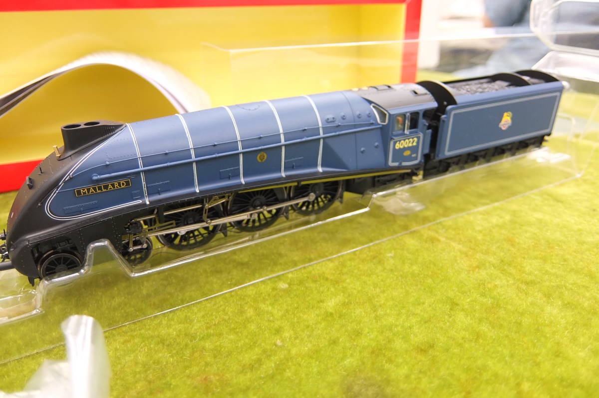 新品】Hornby R3737 BR Class A4 Mallard 60022 マラード号 流線型