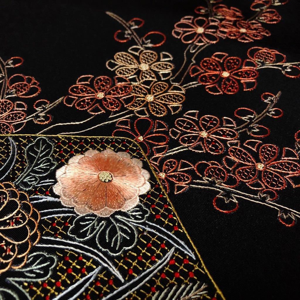 中国伝統工芸刺繍入り黄金色の高級反物☆