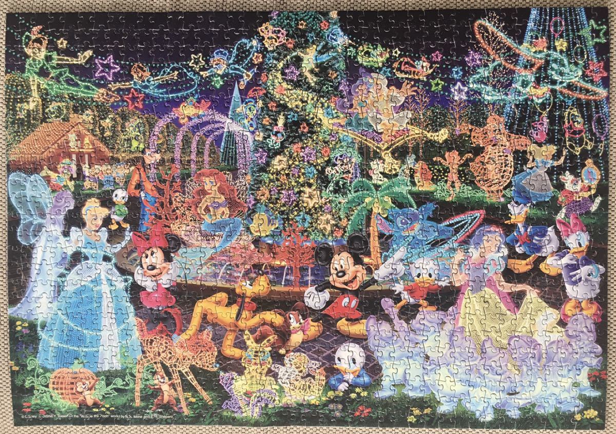 Disney ディズニー 光る ジグソーパズル マジカルイルミネーション 世界最小1000ピース 29 7 42 の落札情報詳細 ヤフオク落札価格情報 オークフリー スマートフォン版