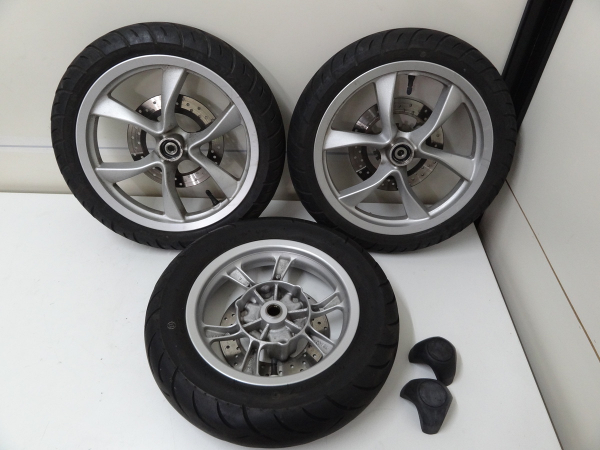Zこ2754 ヤマハ YAMAHA トリシティ125 / SE82J フロントホイール左右