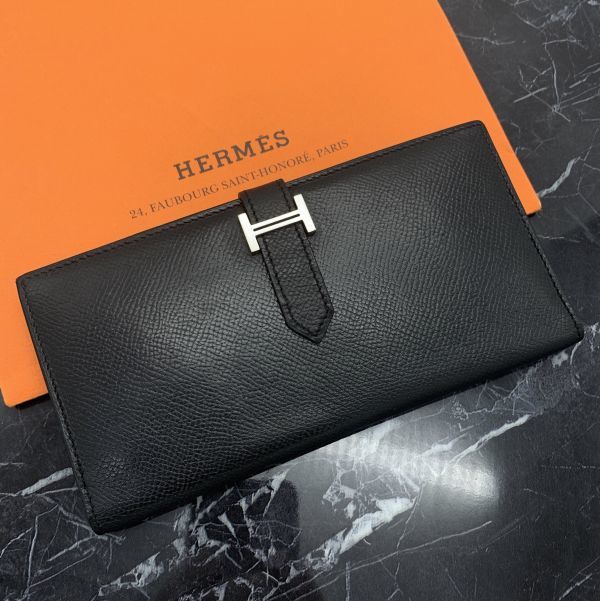 美品 エルメス 定価38万 I刻印 ベアン ヴォーエプソン レザー 二つ折り 長財布 H金具 黒 シルバー メンズ レディース 564 の落札情報詳細 ヤフオク落札価格情報 オークフリー スマートフォン版 美品 エルメス 定価38万 I刻印 ベアン ヴォーエプソン レザー 二つ折り 長財布 H金具 黒 シルバー メンズ レディース 564 の落札情報詳細 ヤフオク落札価格情報 オークフリー スマートフォン版