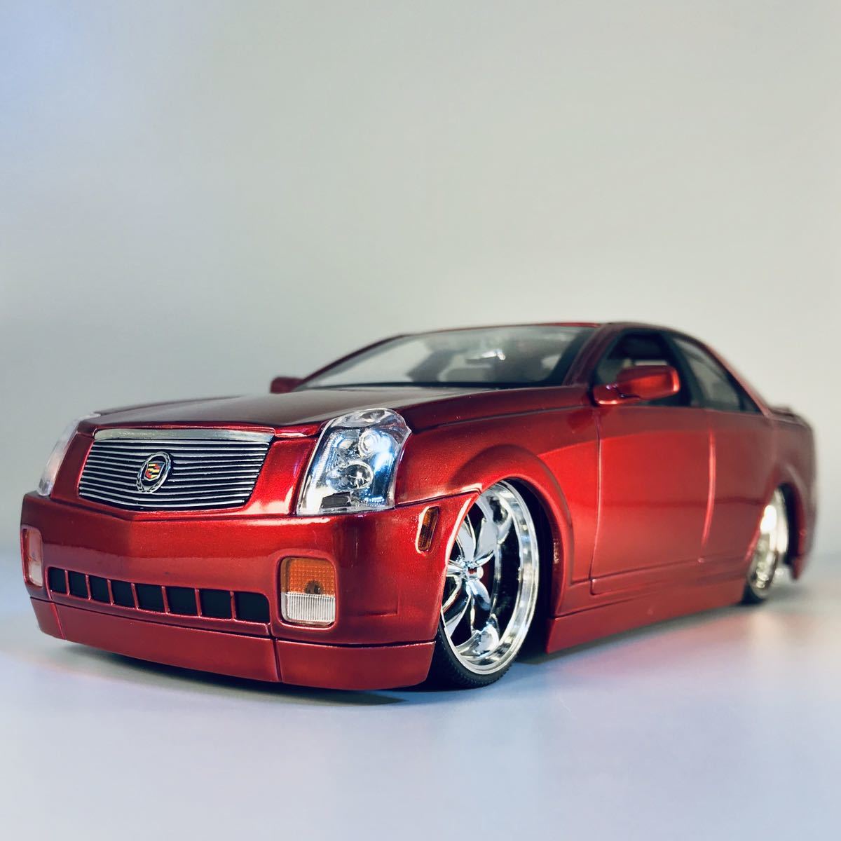 ルース美品 JADATOYS 1/24 キャデラック CTS '2002 ローライダー