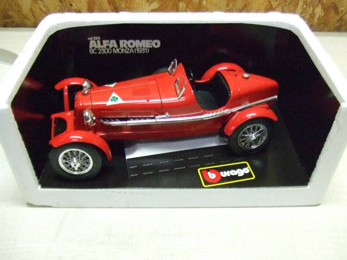 ブラーゴ 1/18 アルファロメオ 8C 2300 モンツァ 1931 レトロ Bburago