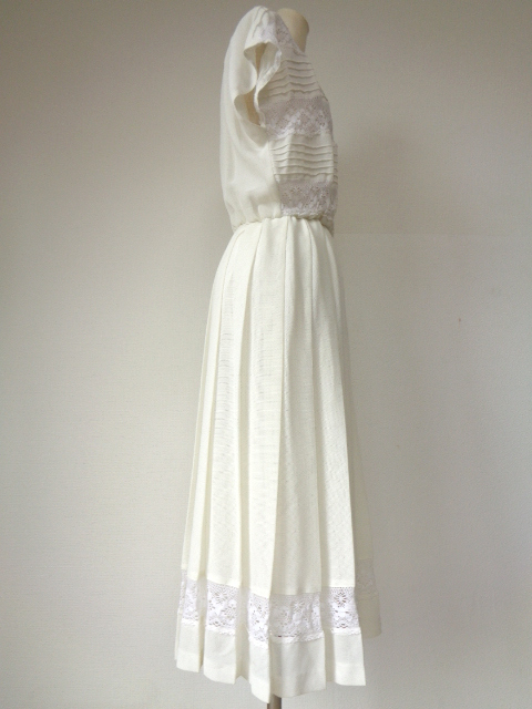 古着 レトロ Vintage白レースワンピ ワンピース70s60s70年代60年代80年代ヴィンテージアンティーク衣装個性的式ヨーロッパ昭和クラシカ の落札情報詳細 ヤフオク落札価格情報 オークフリー スマートフォン版
