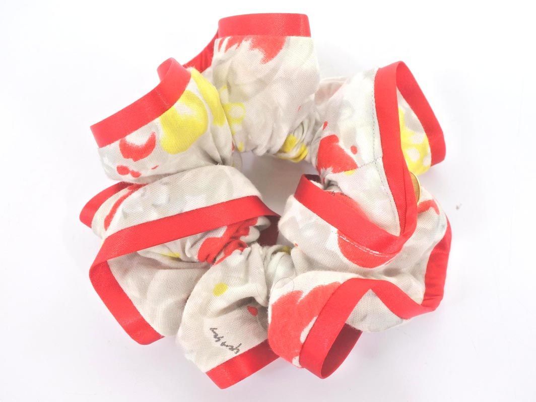 ネコポスok Ylang Ylang イランイラン 花柄 シュシュ ヘアアクセサリ 赤 Afc5 の落札情報詳細 ヤフオク落札価格情報 オークフリー スマートフォン版