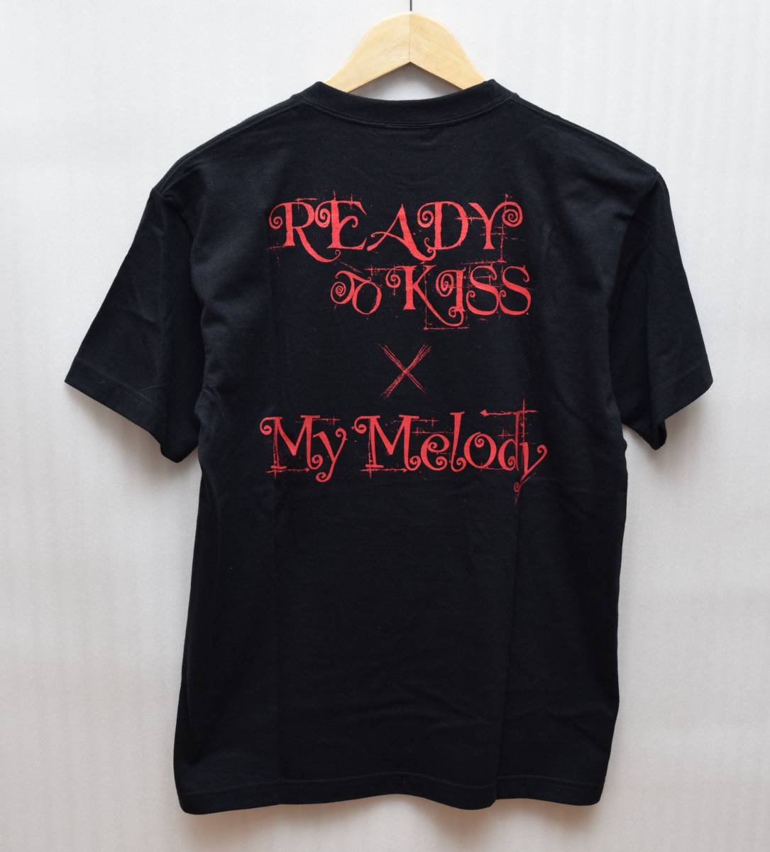 READY TO KISS マイメロディ コラボTシャツ Lサイズ 入手困難 READY TO KISS マイメロディ コラボTシャツ Lサイズ 入手困難