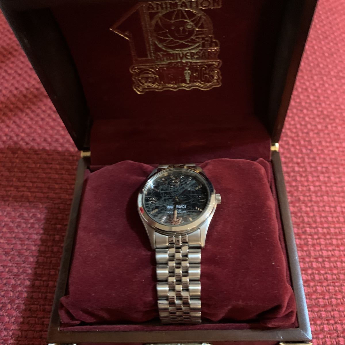 新品 レア 箱付き美品 9999本限定ワンピース10周年記念ウォッチ 黄金の指針ゴールデン ポース One Piece 腕時計セイコー製v501 Hak0日本製 の落札情報詳細 ヤフオク落札価格情報 オークフリー スマートフォン版