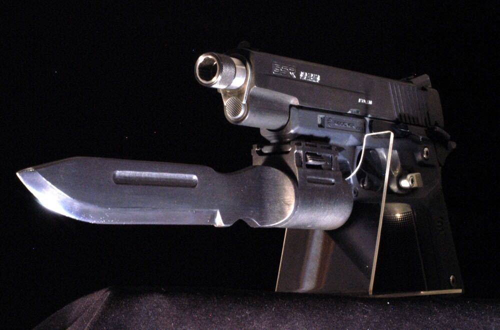 ハンドガン用 銃剣 ヨルムンガンド風デザイン 組み立てキット 20mm