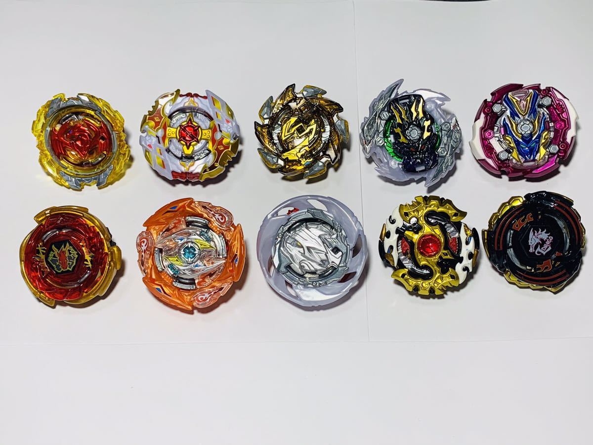 ベイブレードバースト コマ22個 ランチャー8個 まとめ売り おまけ付き 持た