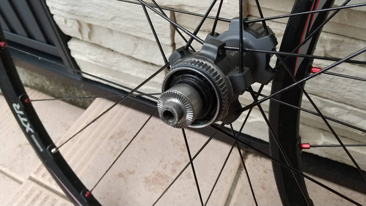 SHIMANO シマノ XTR WH-M975 26インチ MTB ディスクブレーキ