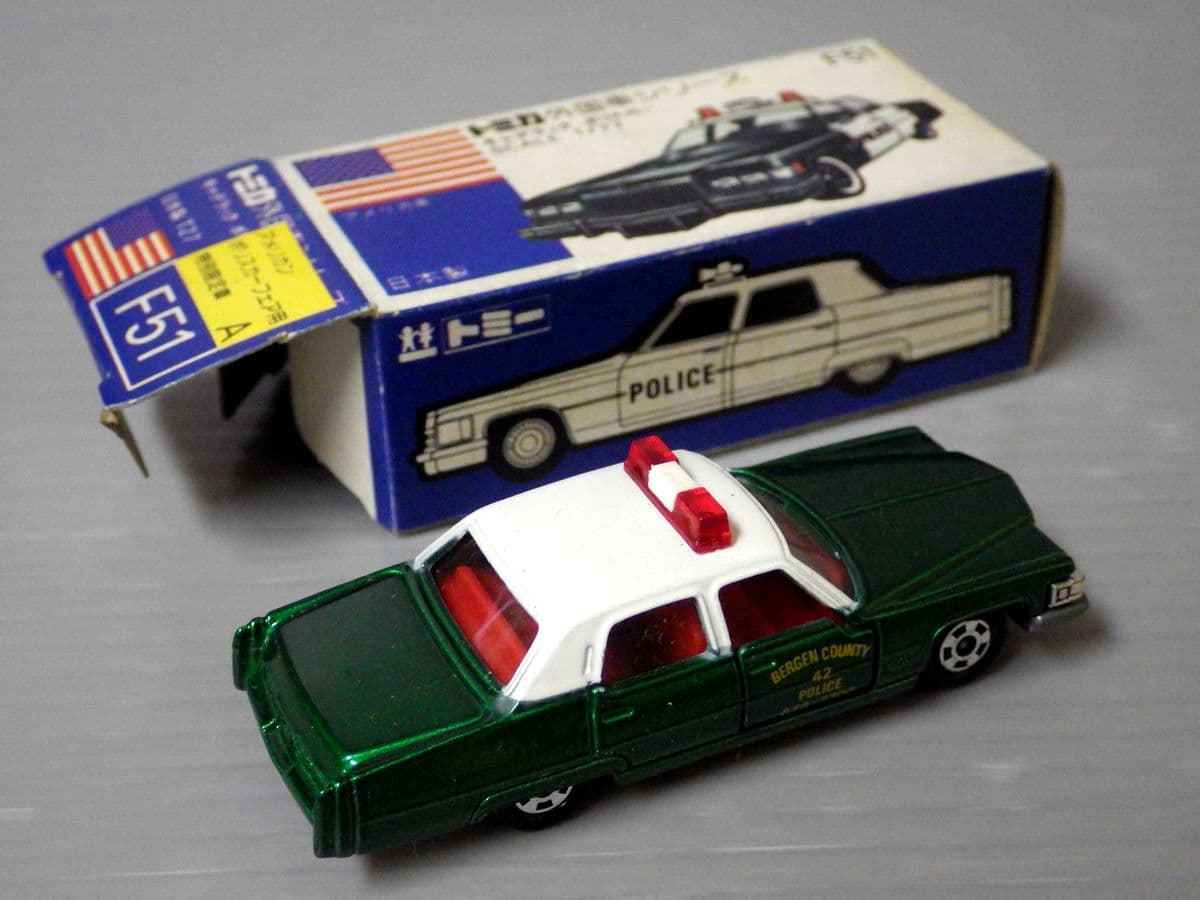 ミニカー トミカ 外国車シリーズ 青箱 キャデラック ポリスカー D 日本製 F51 アメリカ車 の落札情報詳細 ヤフオク落札価格情報 オークフリー スマートフォン版