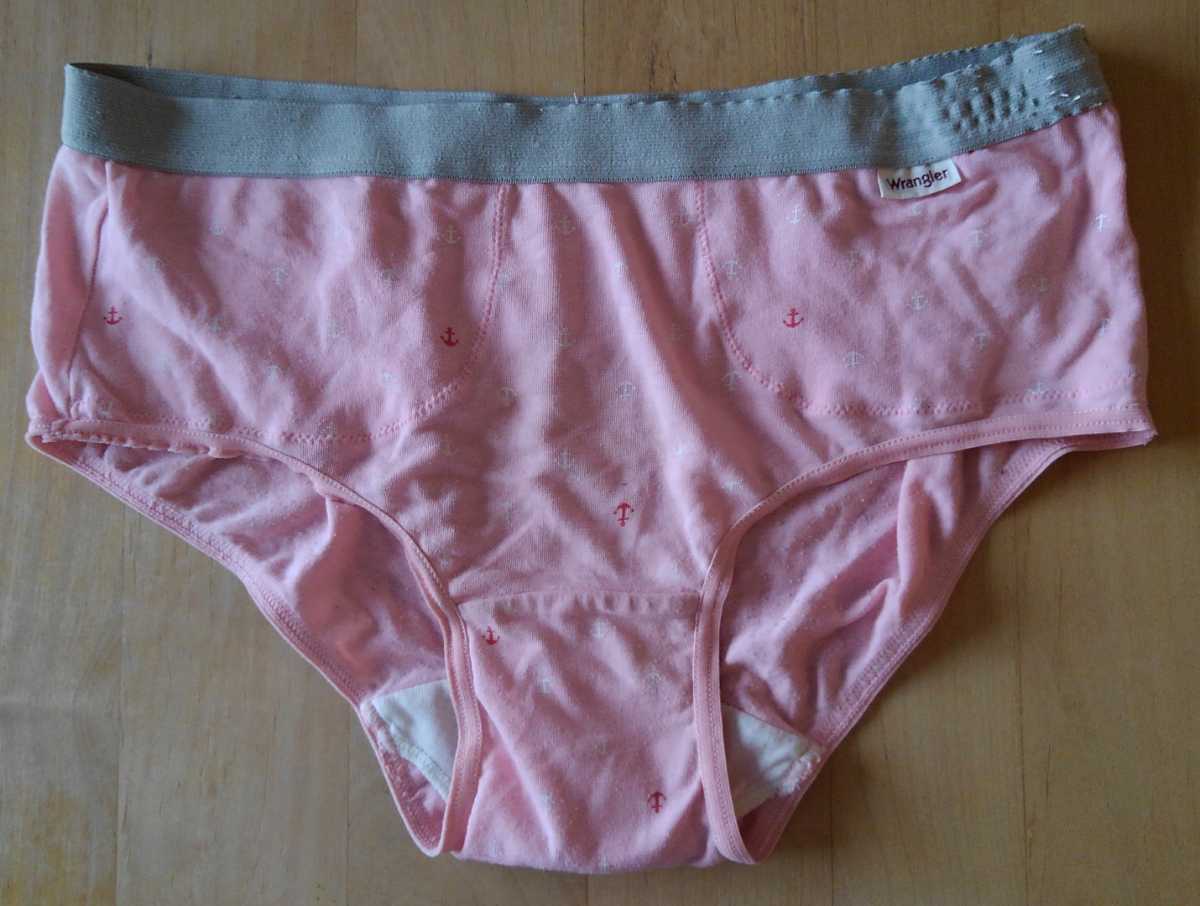 チアリーディングウェア　Ｓ位　タンス整理品 チアリーディングウェアS位タンス整理品