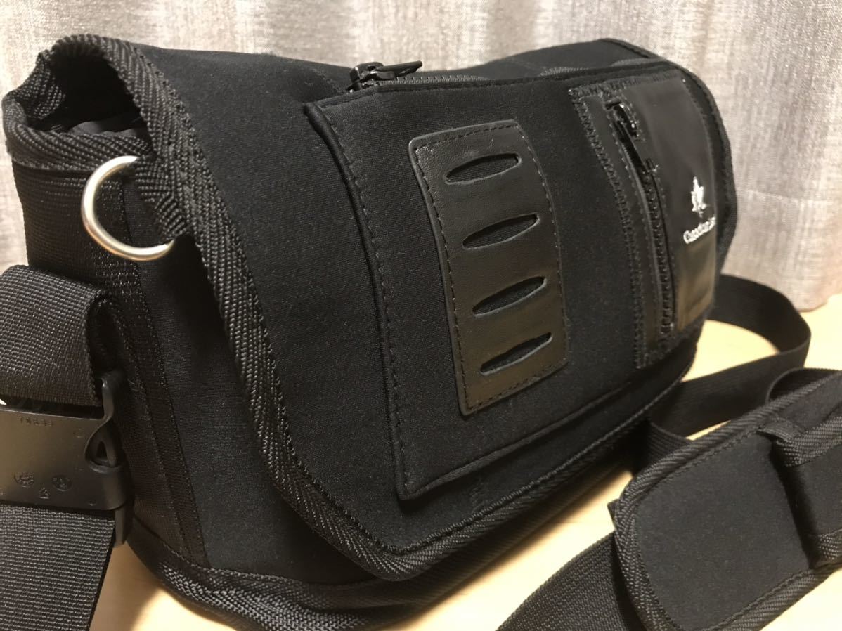 1円スタート 中古 Canadian East Mouth Ceb1011 Blk カメラバッグ ショルダーバッグ 一眼レフカメラバッグ の落札情報詳細 ヤフオク落札価格情報 オークフリー スマートフォン版