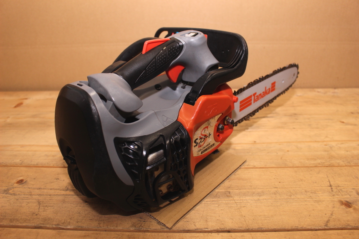 ジャンク】エンジン チェーンソー Tanaka タナカ ACS3300