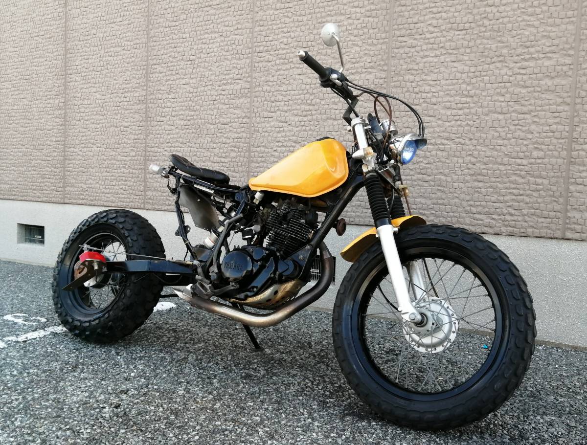YAMAHA TW200 2JL DG07J マジョーラカラー　ロンスイ YAMAHA TW200 DG07J – 京都のバイクショップSPEC-M（スペックエム