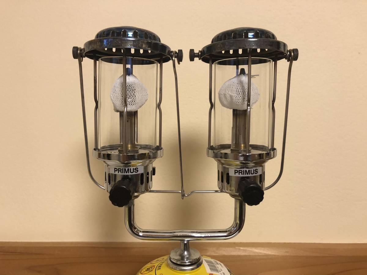 プリムスの希少なツインガスランタン(IP-200LA)入荷しました