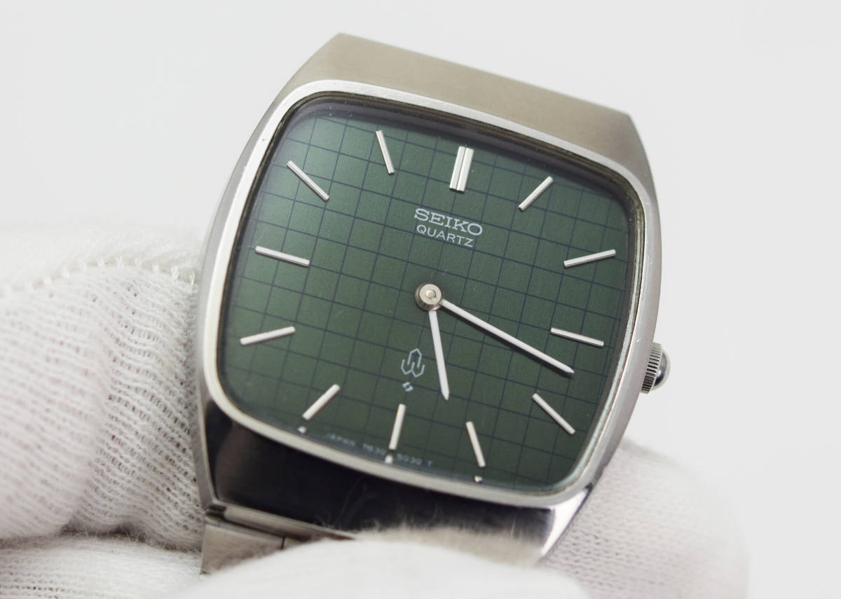 SEIKO セイコー エンブレム 7830-5030 グリーン文字盤 クォーツ SEIKO セイコー エンブレム 7830-5030 グリーン文字盤 クォーツ