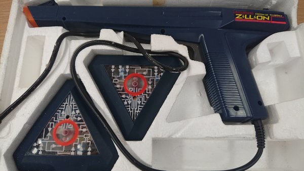 レア品 セガ 超高速光線銃 Zillion 赤い光弾 ジリオン シューティングセット Sega 昭和レトロ の落札情報詳細 ヤフオク落札価格情報 オークフリー スマートフォン版