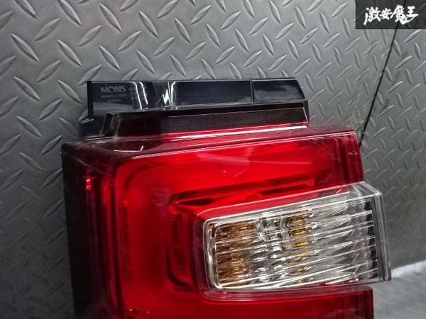 三菱 純正 CV1W デリカ D:5 D5 後期 LED テール ライト ランプ レンズ