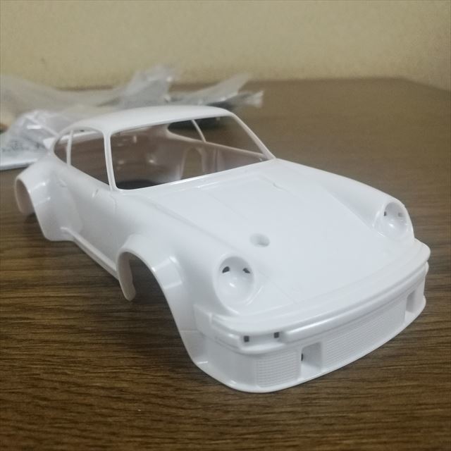 京商 ミニッツレーサー ホワイトボディ  ポルシェ934RSRターボ MZB70 京商ミニッツ ホワイトボディ MZN70 ポルシェ 934 RSR ターボ