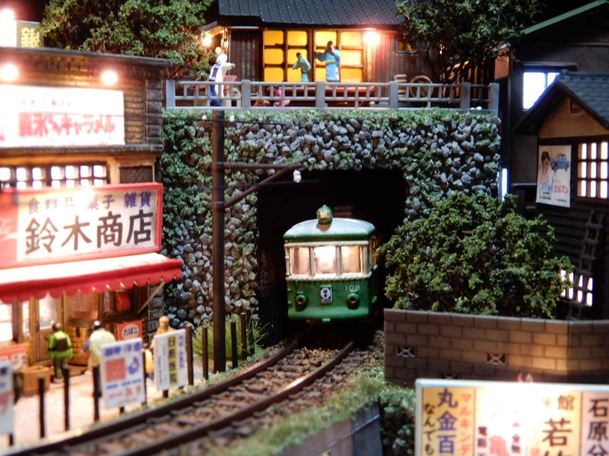 新品】1/150 ジオラマ『昭和の街並み』江ノ電沿線風景 / 旅情編の落札