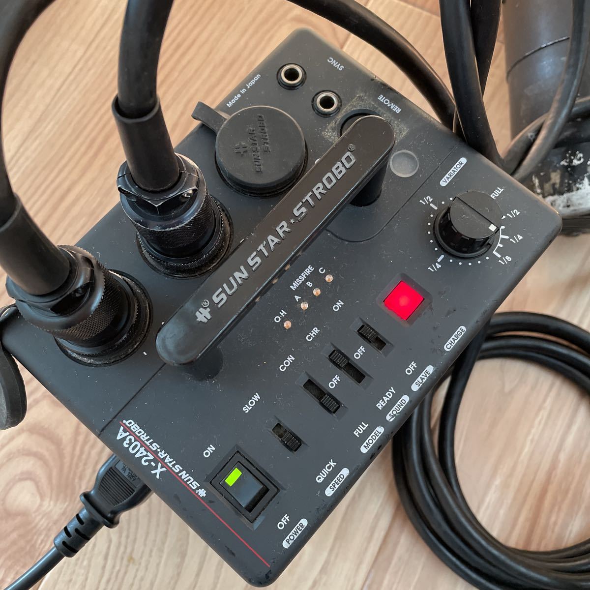 SUNSTAR サンスター ストロボ フレネルスポット ライト サンスター SUNSTAR サンスター ストロボ フレネルスポット ライト サンスター