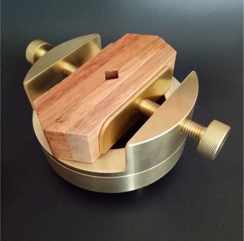 篆刻用 本格印床 黄銅製 360度自由に回せる 一体型 黄铜