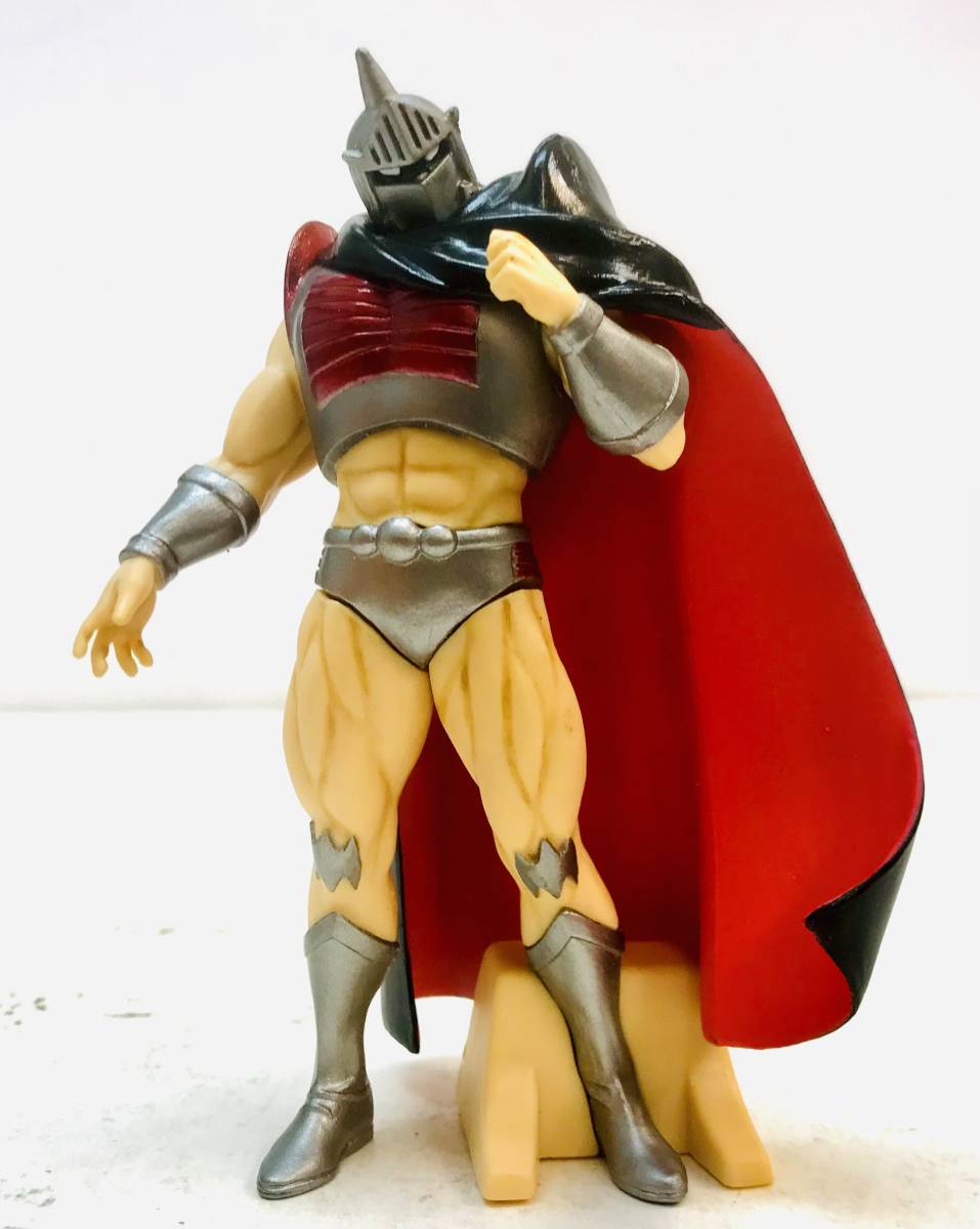 キン肉マン」29体限定！ ロビンマスクの純金フィギュア登場