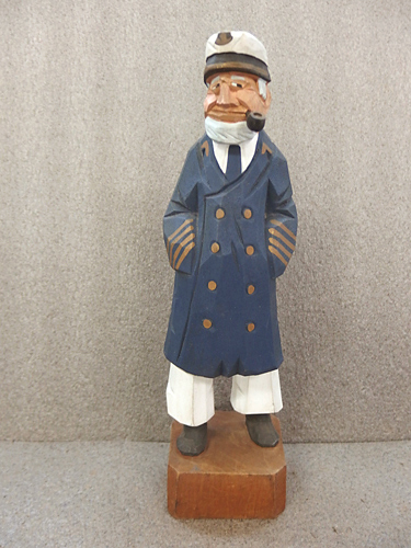 0310184s【船長 木彫り 人形】置物/船乗り/男性/H29.5cm/中古品の落札
