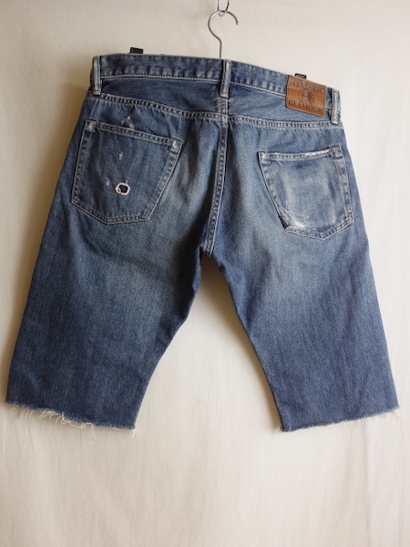 定価3 9万 ヒステリックグラマー Csr加工 デニム ショートパンツ W34 メンズ 0222am04 ハーフパンツ リメイク リペア加工 の落札情報詳細 ヤフオク落札価格情報 オークフリー スマートフォン版