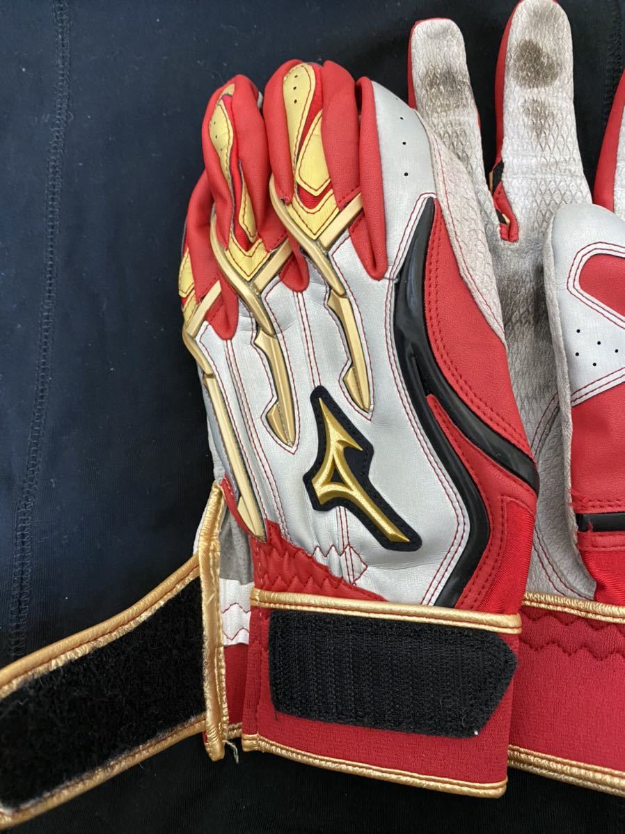 阪神タイガース大山選手バッティンググローブ