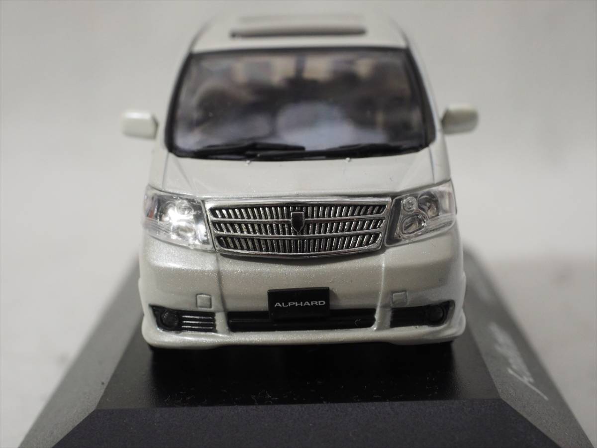 トヨタ 初代アルファード：Toyota Alphado Pearl White J-collection
