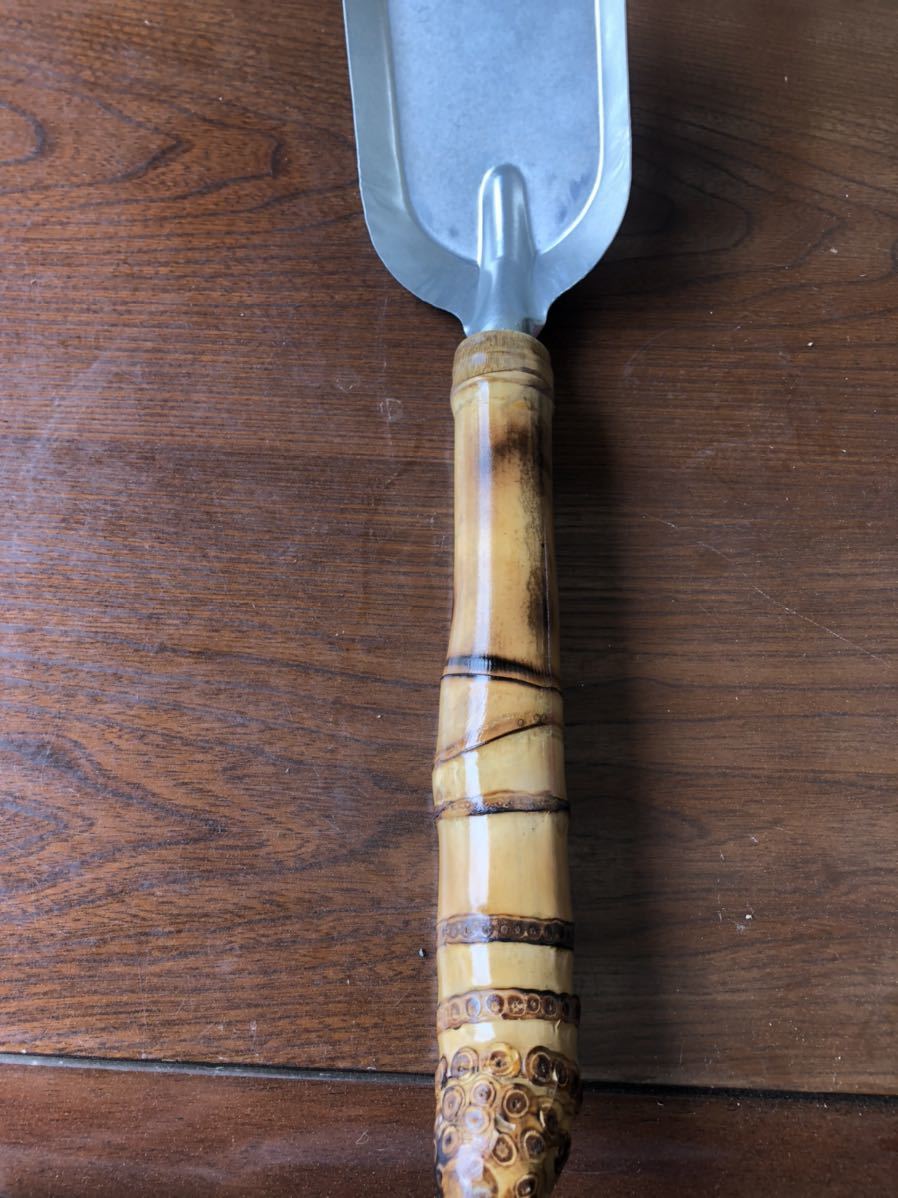 新品 柄杓工房より 布袋竹根付きグリップ撒き餌スコップグレ用 の落札情報詳細 ヤフオク落札価格情報 オークフリー スマートフォン版