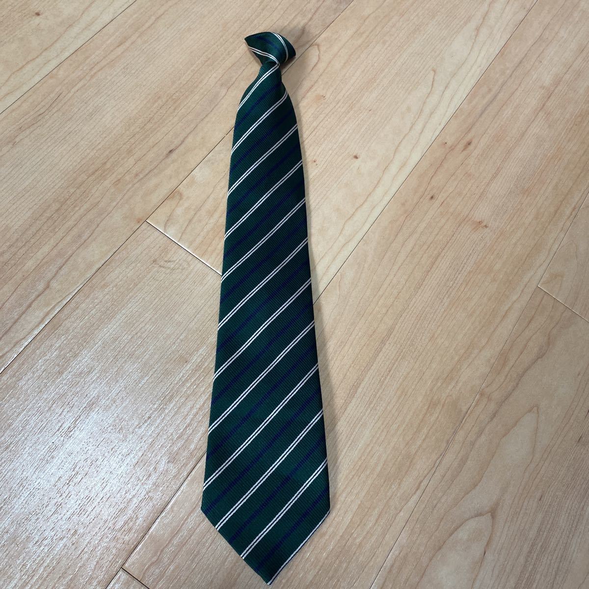 未着用 コスプレ男子高校生制服 学校指定男子ネクタイワンタッチ式 グリーンストライプ柄 展示見本 お互い評価ナシ の落札情報詳細 ヤフオク落札価格情報 オークフリー スマートフォン版