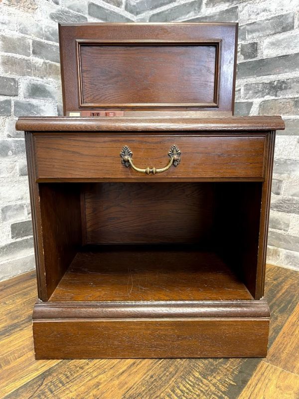 カリモク家具最高峰　Domani サイドテーブル カリモク家具最高峰 Domani サイドテーブル Karimoku(カリモク)の高級