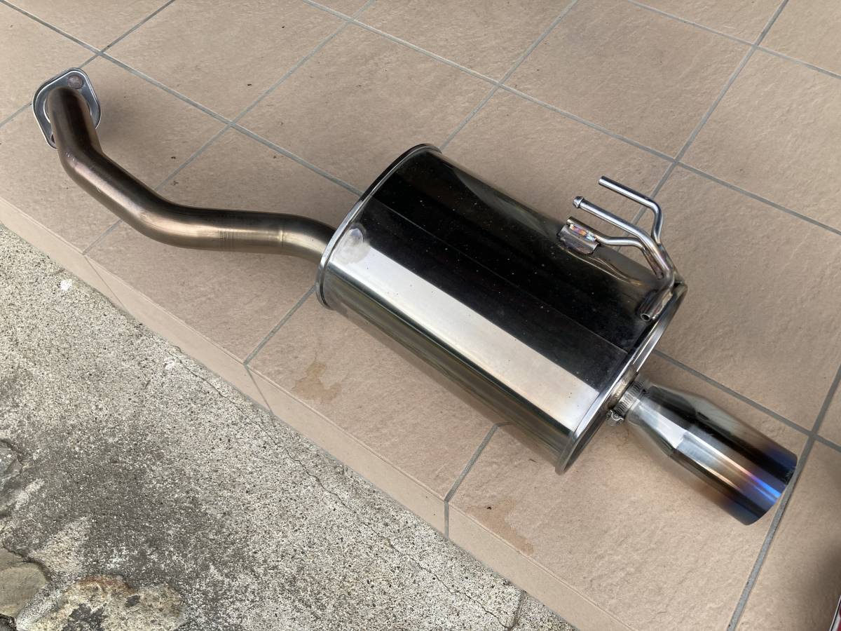 マーチ　K13 ニスモS 柿本ワンオフ加工中間ストレート マーチ K13 ニスモS 柿本ワンオフ加工中間ストレート - メルカリ