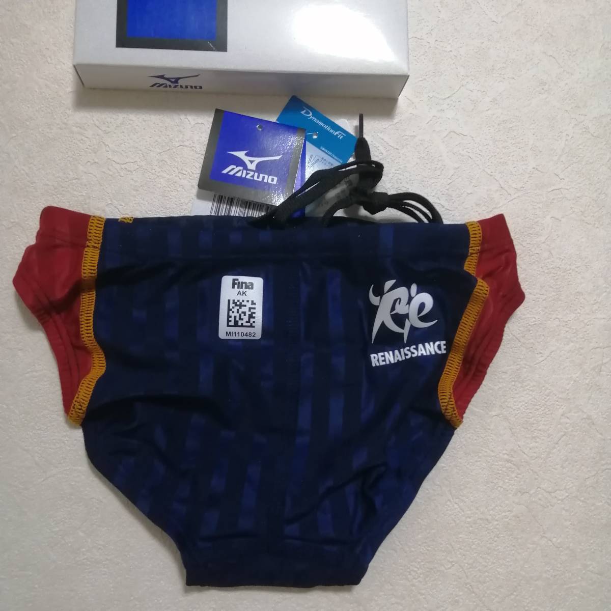 未使用】新品 大人Lサイズ 入手困難品 選手用 ルネサンス スイミング