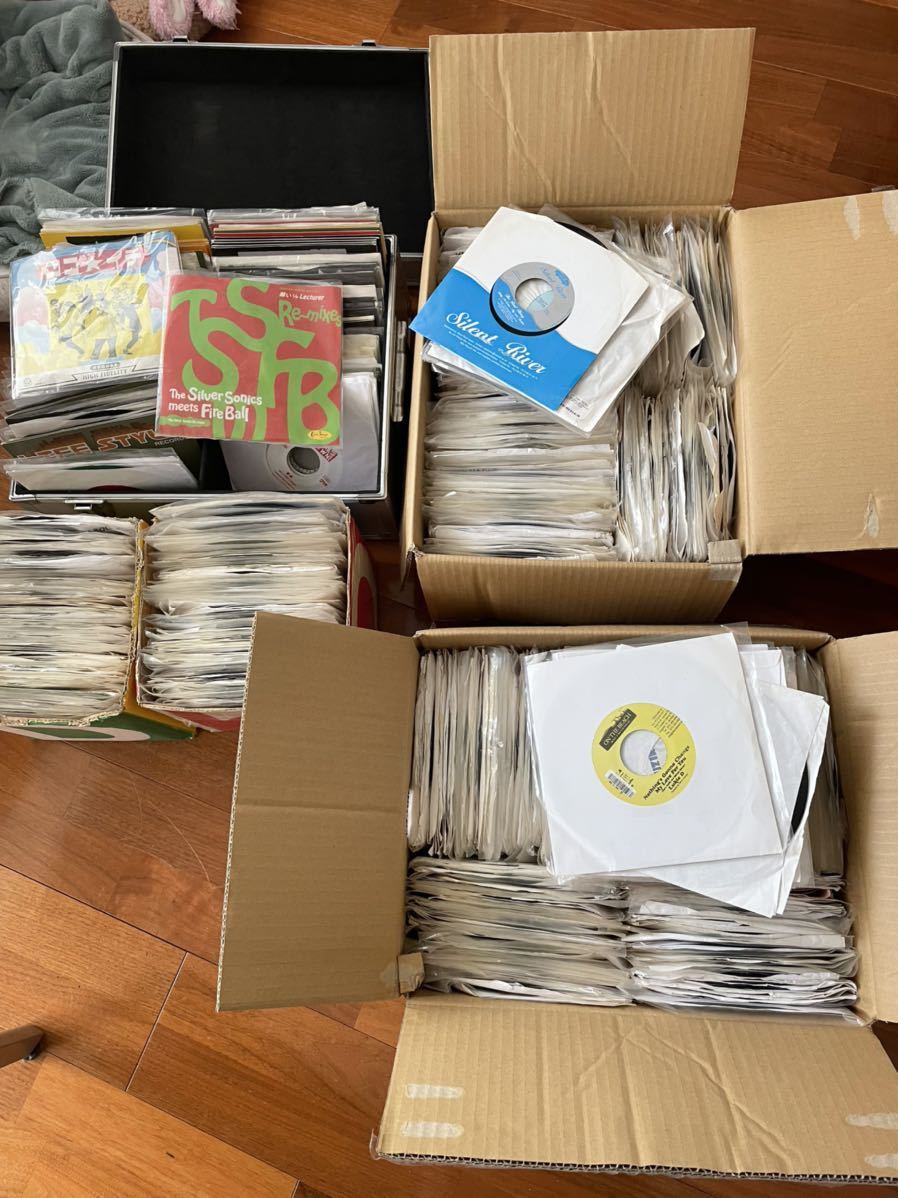 チ*ト様 レゲエ　レコード200枚セット　おまけに何枚か入れます チ*ト様 レゲエ レコード200枚セット おまけに何枚か入れます チ*ト様