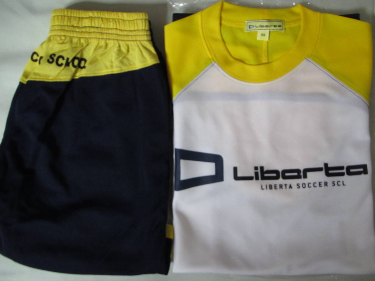 A 21年購入 最新モデル 良品 Liberta リベルタ サッカースクール 半袖 ユニフォーム ハーフパンツ セット 145cm トレーニングウェア Cna Gob Bo